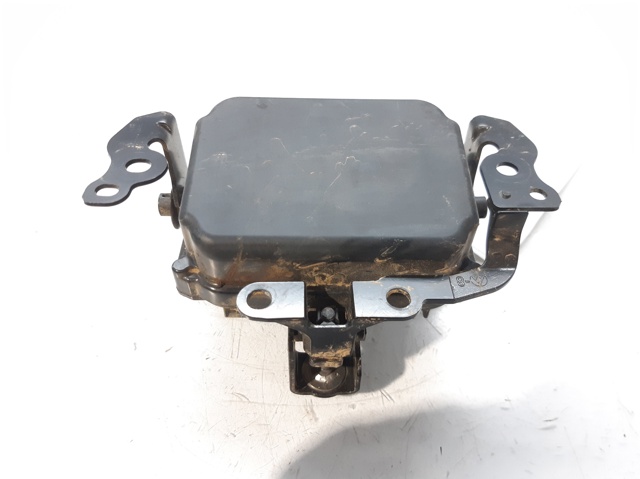 Sensor De Distancia Por Radar 8821047090 Toyota