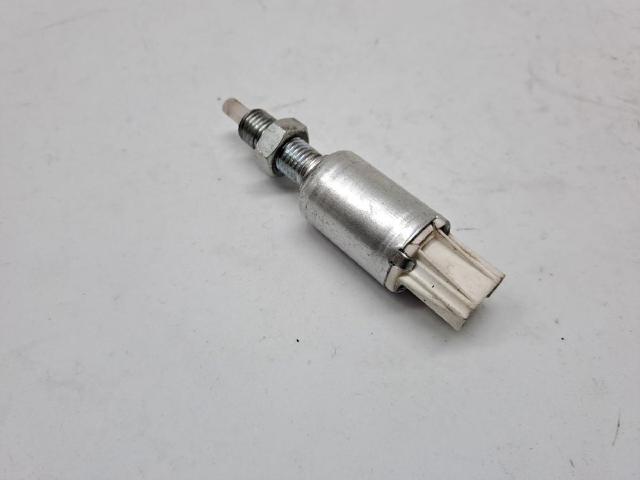 Interruptor de embrague 8828042010 TOYOTA