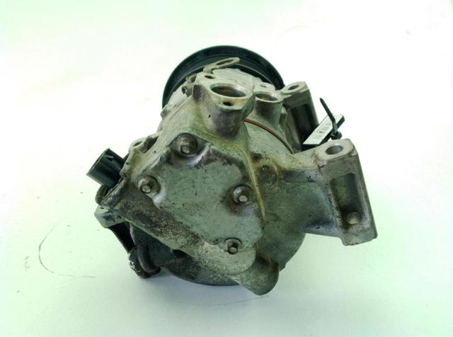 8831002400 TOYOTA Compresor de aire acondicionado  comprar en Jaén