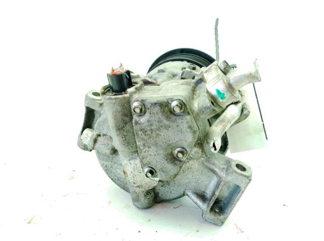 8831002400 TOYOTA Compresor de aire acondicionado  disponible Vigo