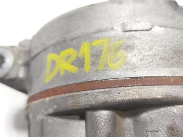 8831002400 TOYOTA Compresor de aire acondicionado  disponible Vigo