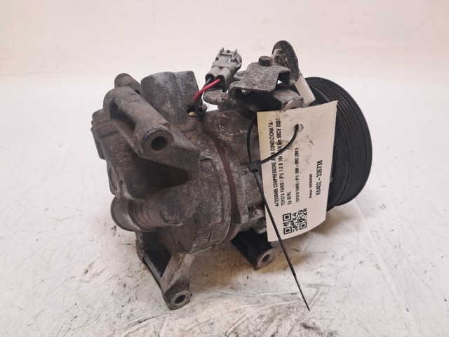 8832052010 TOYOTA Compresor de aire acondicionado  en stock Córdoba