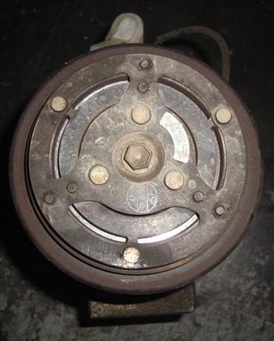 8832052010 TOYOTA Compresor de aire acondicionado  en stock Gandía