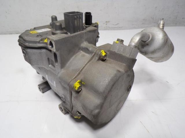 8837033030 TOYOTA Compresor de aire acondicionado comprar Bilbao