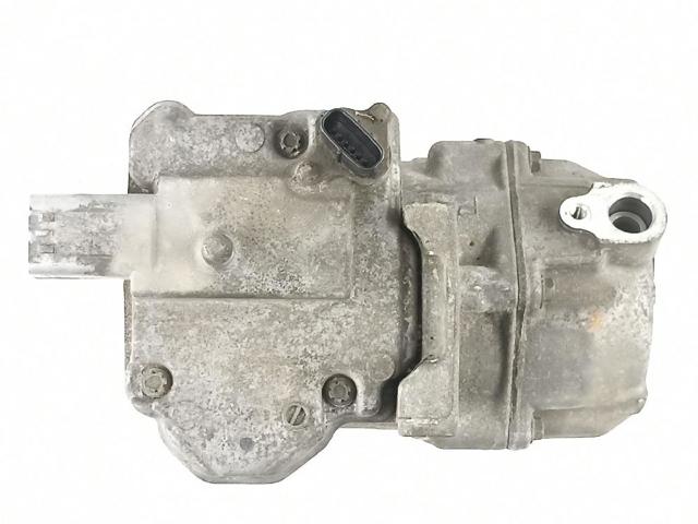 8837047031 TOYOTA Compresor de aire acondicionado  en stock Córdoba