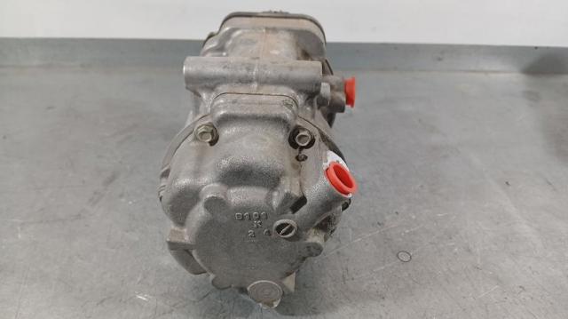 8837047092 TOYOTA Compresor de aire acondicionado  comprar en Oviedo