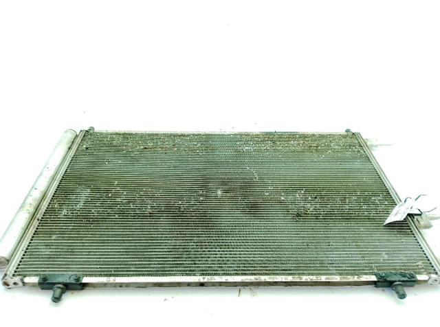 Condensador de aire acondicionado 8846042110 TOYOTA