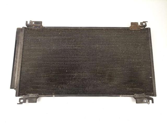 TOYOTA 8846053040 Condensador aire acondicionado  en stock Valencia