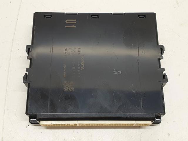 8865060U11 Toyota