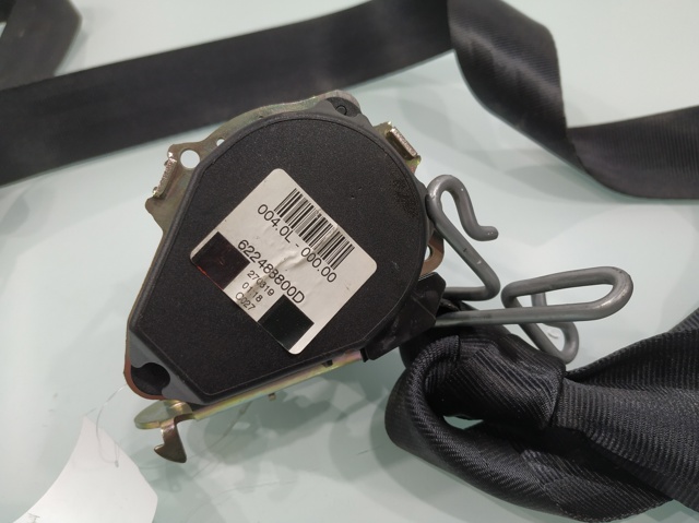 888506476R Cinturón de seguridad trasero central comprar Sevilla