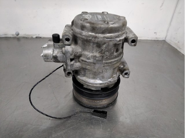 Compresor de aire acondicionado 88AG19D629AB Ford