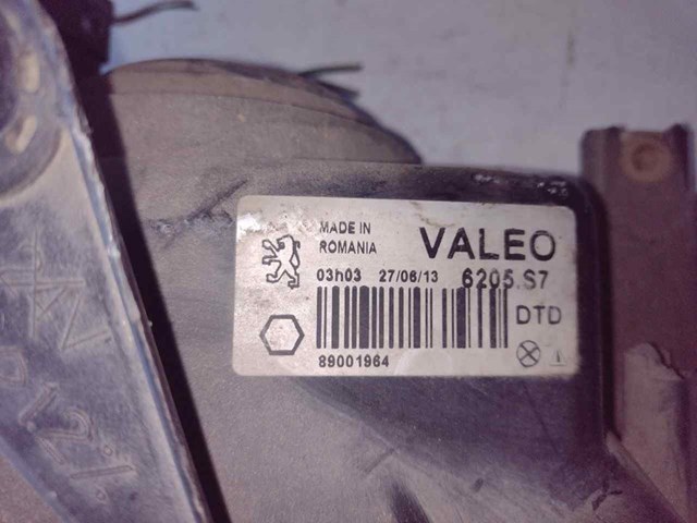 PEUGEOT 89001964 Faro derecho  en stock Terrassa