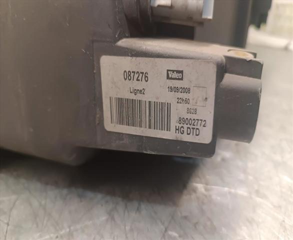 89002772 Faro derecho  comprar en Reus