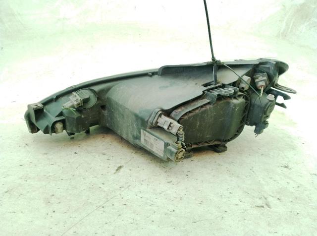 89002772 PEUGEOT Faro derecho  comprar en Oviedo