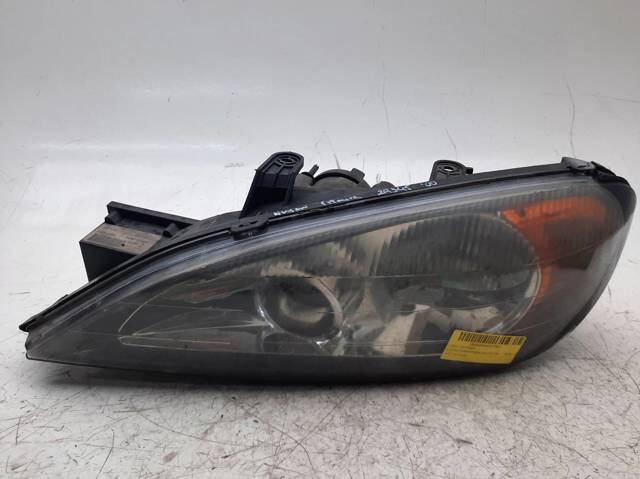 Luz frontal Nissan Primera (P11)