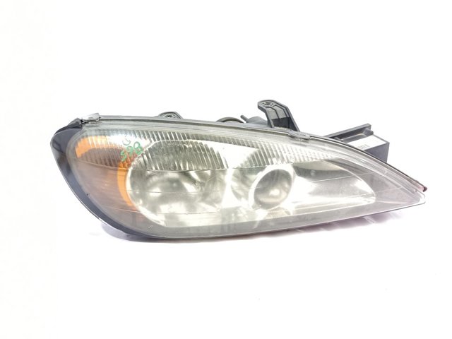 Precio del repuesto Faro delantero derecho Primera  sedán