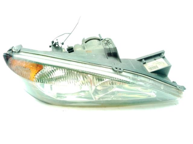 89003045 Faro derecho  disponible Málaga