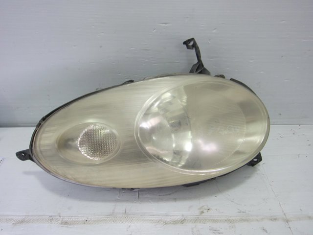 Faros delanteros 89007101 NISSAN