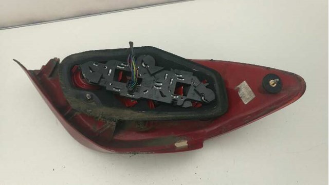 PEUGEOT 89022860507 Piloto trasero derecho  comprar en Ponferrada