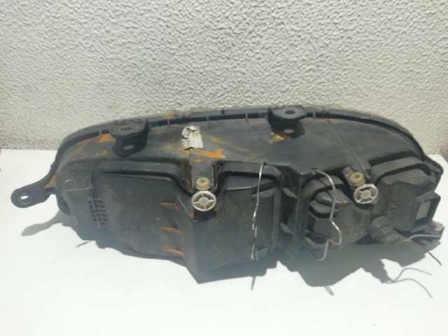 89100448 Faro derecho  en stock Granada