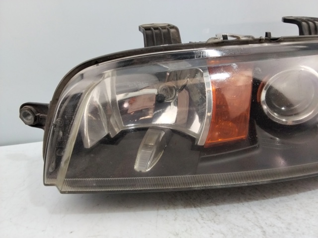 89100449 Faro izquierdo  comprar en Zaragoza