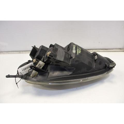 89101388 Faro derecho  en stock Granada