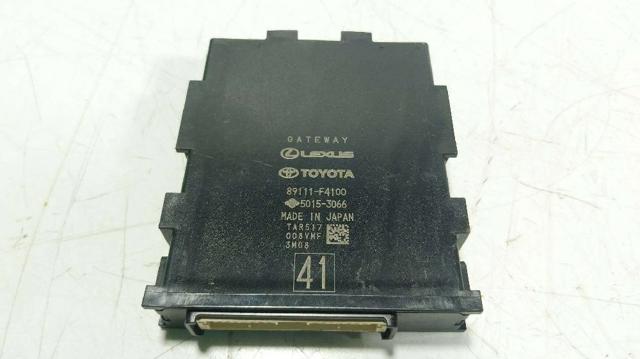 89111F4100 Toyota