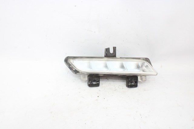 Luz diurna derecha 89208541 RENAULT