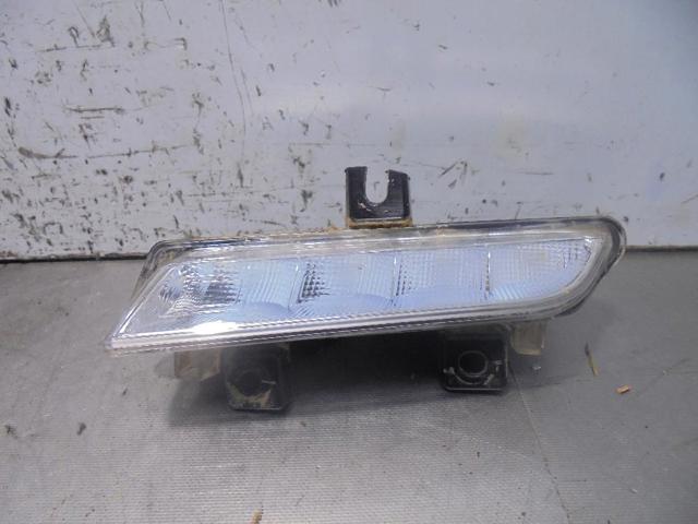 89208551 RENAULT Faro antiniebla derecho comprar Bilbao