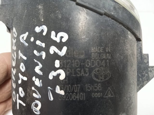 89210656 TOYOTA Faro antiniebla derecho  comprar en Jaén