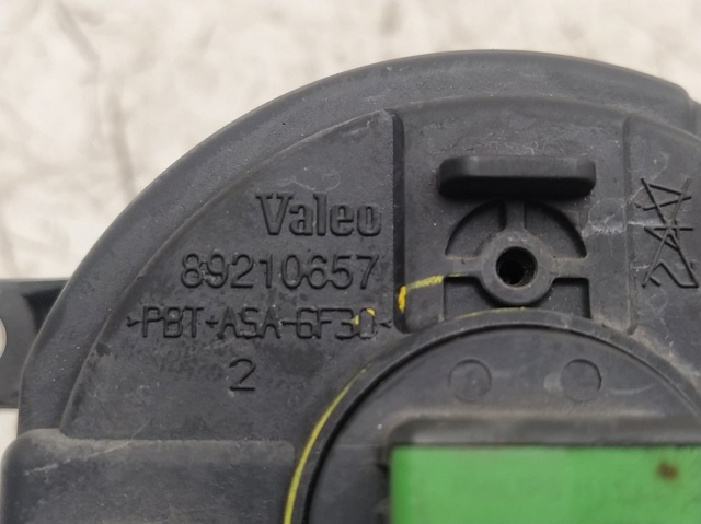 TOYOTA 89210657 Faro antiniebla izquierdo  disponible Lugo