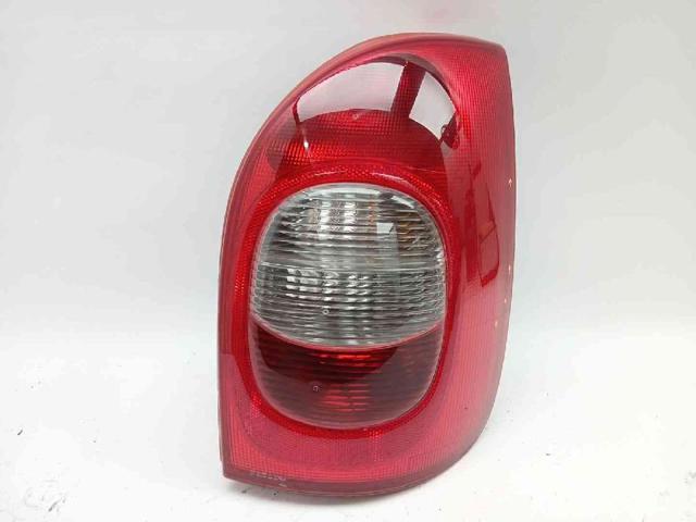 PEUGEOT 89300260 Piloto trasero derecho comprar Tarragona