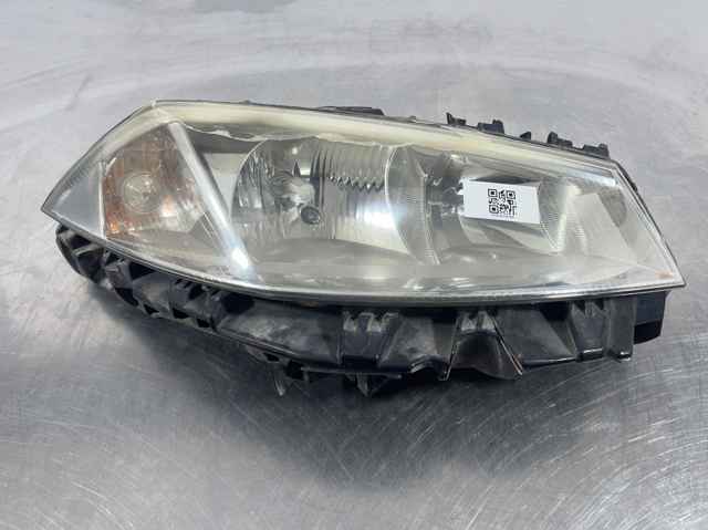Precio del repuesto Faro delantero derecho Megane II sedán