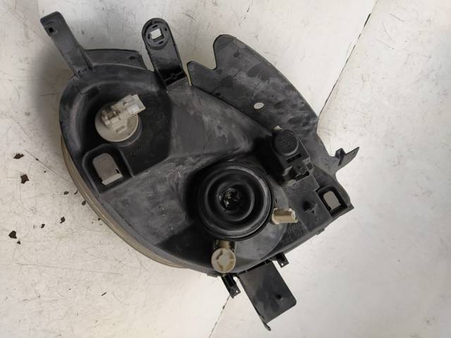 89310170 PEUGEOT Faro izquierdo  comprar en Oviedo