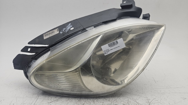 PEUGEOT 89310180 Faro derecho  en stock Terrassa