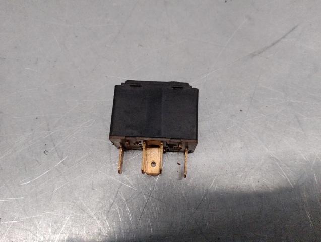 VAG 893959855 Botón de encendido del motor del elevalunas delantero izquierdo comprar Tarragona