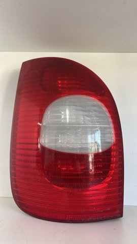 Piloto trasero izquierdo 89398405 PEUGEOT