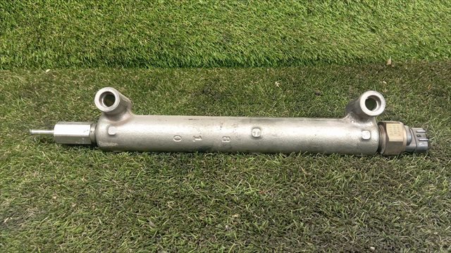 Sensor de la presión del combustible Toyota Avensis hatchback comprar en España