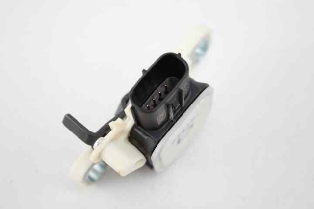 8951033030 TOYOTA Interruptor de luz de freno  comprar en Jaén