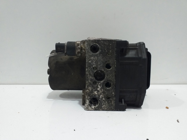 Módulo hidráulico ABS Toyota Avensis 2 T25