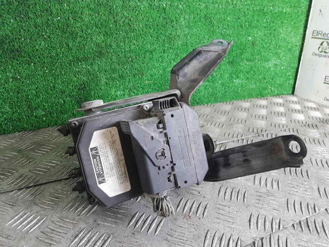 Módulo hidráulico ABS Toyota Avensis 2 T25
