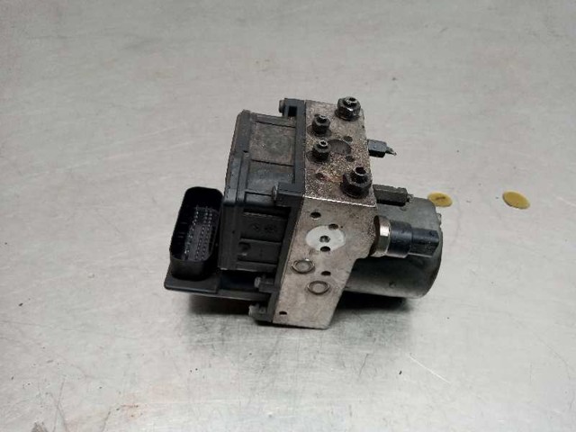 Módulo hidráulico ABS Toyota Avensis 2 T25