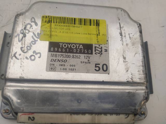 Unidad de control, mando del motor  8966102750 Toyota