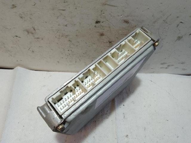 8966105420 TOYOTA Unidad de control del motor (ECU)  comprar en Oviedo