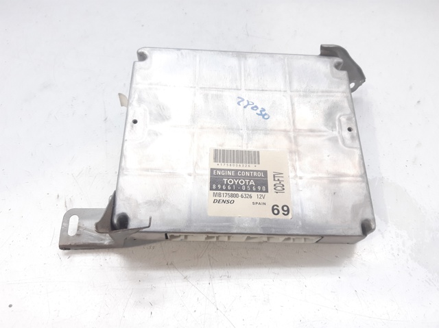 Módulo de control del motor para Toyota Avensis  (T25)