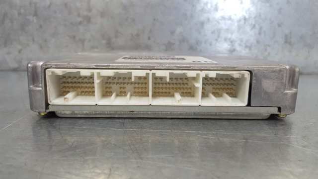 8966105860 TOYOTA Unidad de control del motor (ECU)  comprar en Lleida
