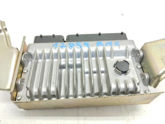 Módulo de control del motor Yaris hatchback (2011-2020) original desde 251,20 €