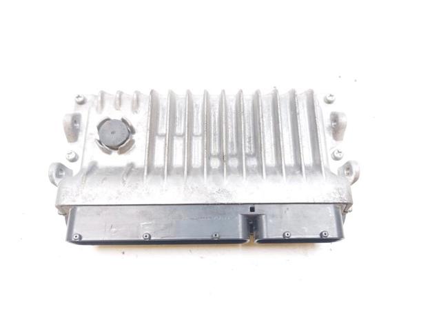 Módulo de control del motor Toyota Yaris (P13)
