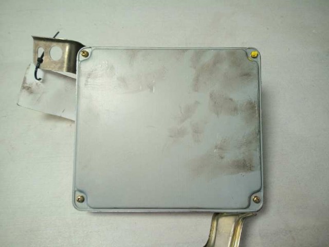 896610F010 TOYOTA ECU  en stock Córdoba
