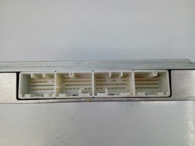 896610F010 TOYOTA Unidad de control del motor (ECU)  disponible Alicante